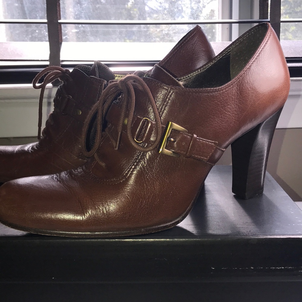 Kenneth Cole heels